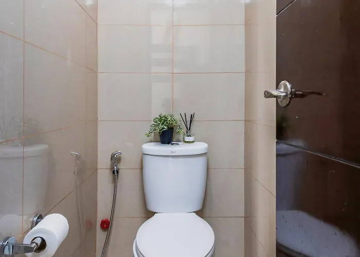 Furnished 2br Floor Minutes To With Amazing Sea View, Netflix, Wifi And Pool Access Apartment