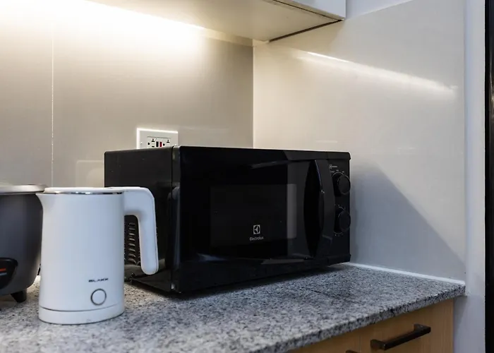 Furnished 2br Floor Minutes To With Amazing Sea View, Netflix, Wifi And Pool Access Apartment *