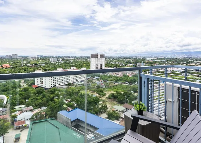 Furnished 2br Floor Minutes To With Amazing Sea View, Netflix, Wifi And Pool Access Punta Engano (Mactan)