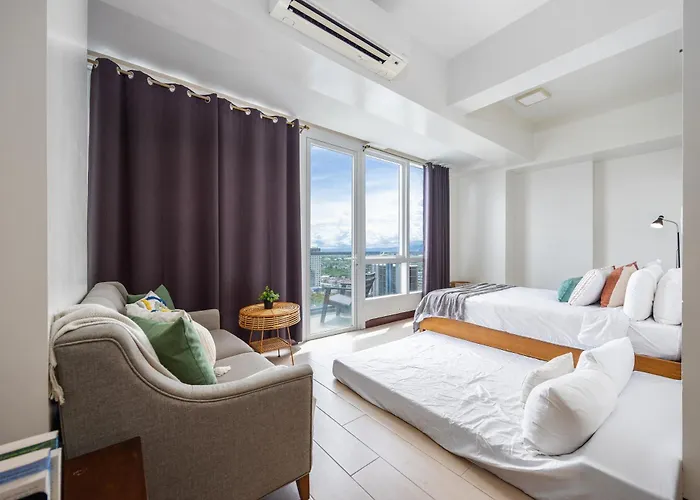 Furnished 2br Floor Minutes To With Amazing Sea View, Netflix, Wifi And Pool Access Apartment *