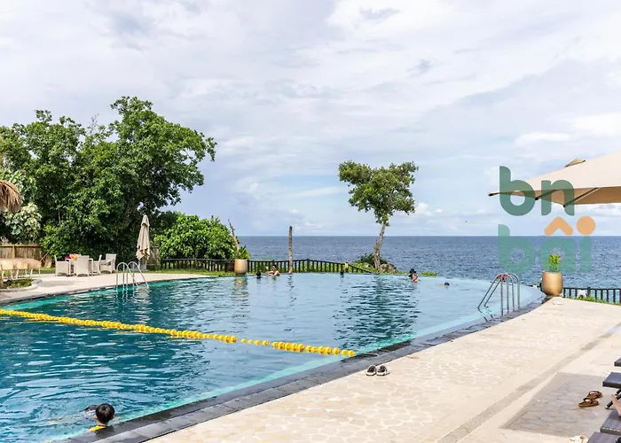 Furnished 2br Floor Minutes To With Amazing Sea View, Netflix, Wifi And Pool Access Apartment
