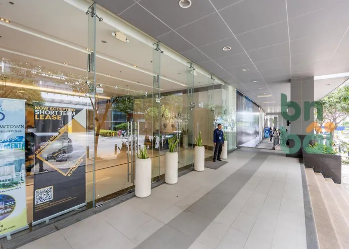 Furnished 2br Floor Minutes To With Amazing Sea View, Netflix, Wifi And Pool Access Punta Engano (Mactan)